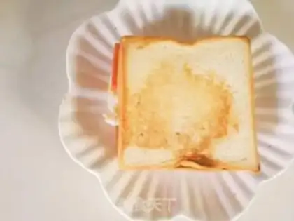 Make Delicious sandwich step 2