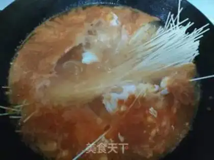 Make Tomato egg noodles step 6