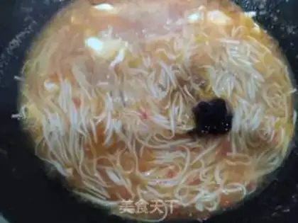 Make Tomato egg noodles step 7