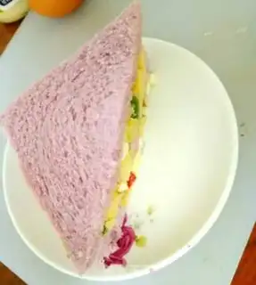 Make A simple sandwich step 3