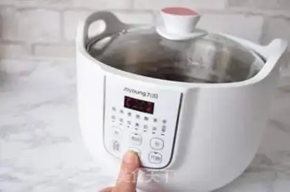 Make Red tea and eggs step 5