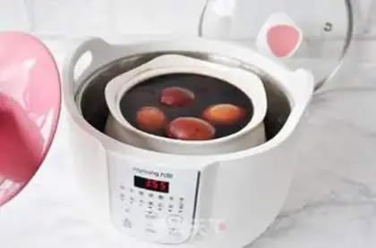 Make Red tea and eggs step 6