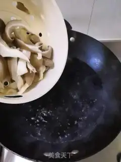 Make Spicy rice with lamb step 3