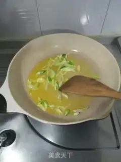 Make The green pepper carrots, the sprouts step 5