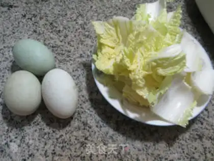 Make Duck egg-burning doll food step 0
