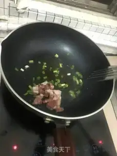 Make Pyramid veal step 1