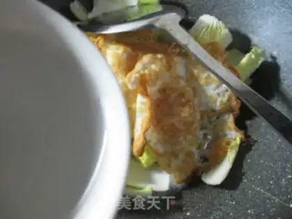 Make Duck egg-burning doll food step 3