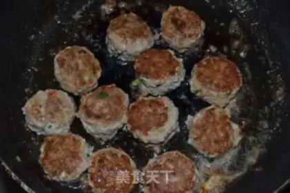 Make Tasty southern fried balls step 8