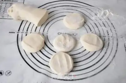 Make Egg-bread step 5