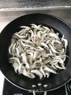 Make Pingos fried celery step 2