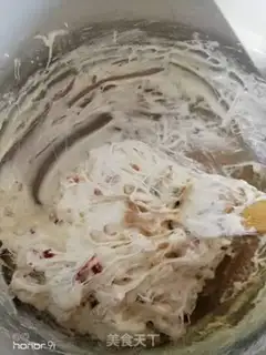 Make Rainbow Cow Rolling Sugar step 1