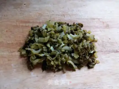 Make Five flowers and sour sauce step 1