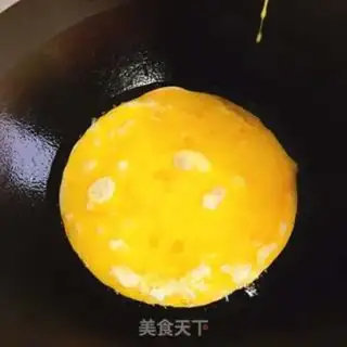 Make Spinach fried eggs step 3