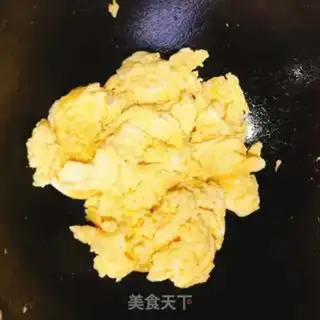 Make Spinach fried eggs step 4