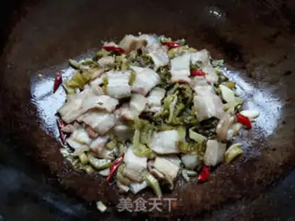 Make Five flowers and sour sauce step 7