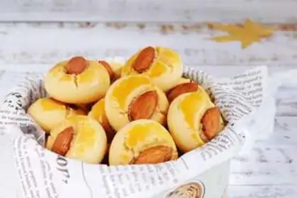 Make Almond peaches step 13