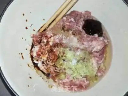 Make Puppet pork buns step 4