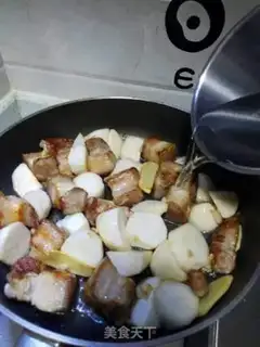 Make Potatoe stewed with five flowers step 3