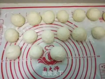Make Puppet pork buns step 8