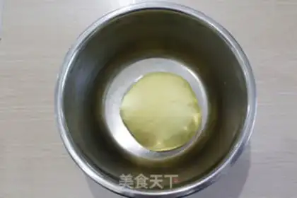 Make Noodle doughnuts step 2