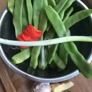 Make Garlic lentils step 0