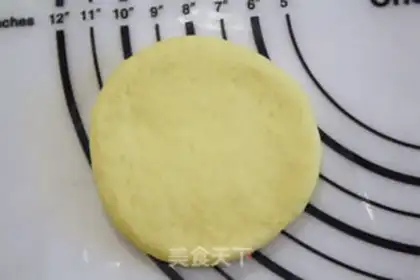 Make Noodle doughnuts step 6