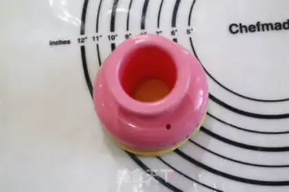 Make Noodle doughnuts step 7