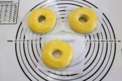 Make Noodle doughnuts step 9