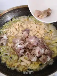 Make Sour bean bean-skin fatpot step 10