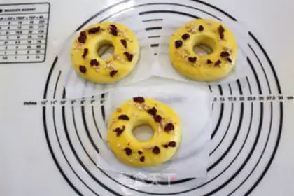 Make Noodle doughnuts step 10
