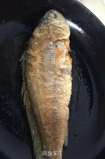 Make Red-hot yellowfish step 2