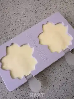 Make Sakura ice cream step 9