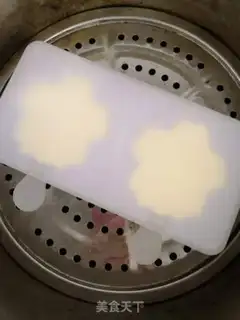 Make Sakura ice cream step 10