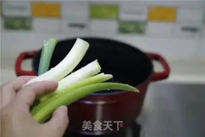 Make Noodle stew step 1