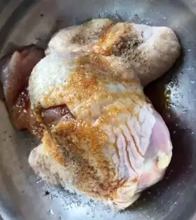 Make Lazy chicken leg step 2