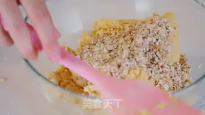 Make Cookie milk cups step 3