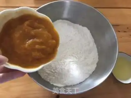 Make Sweet pumpkin fork step 2