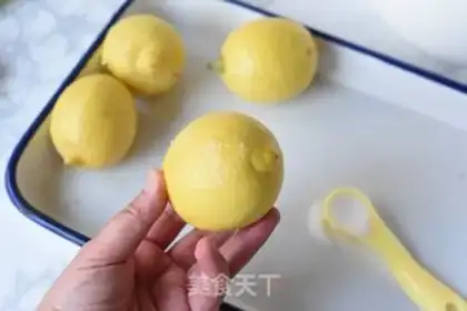 Make Lemon stew step 1
