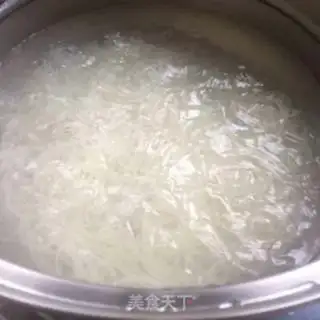Make Spicy bean-dry rice line step 6
