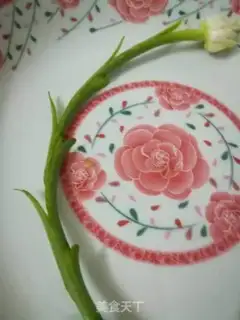 Make Garlic for flowers step 0