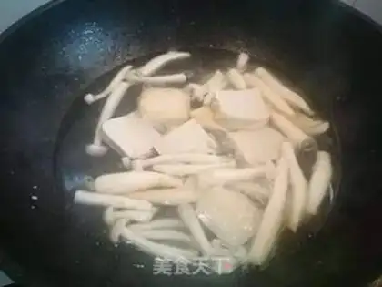 Make Protein sea mushroom tofu soup step 3