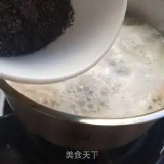 Make The black sesame oatmeal step 2
