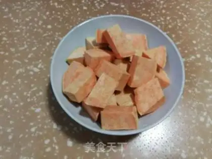 Make "Red-tree omelet soup." step 2