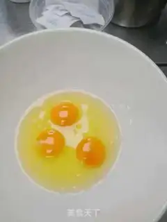 Make Potato egg spinach soup step 0