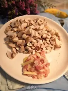 Make Chicken mushroom congee step 1