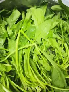 Make Potato egg spinach soup step 7