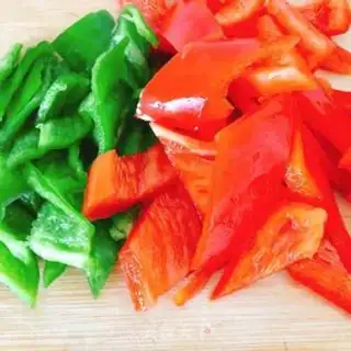 Make Twin peppers, sweet peas step 1