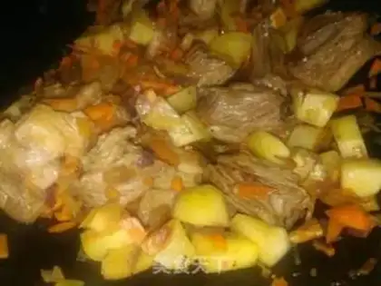 Make Hands on lamb rice step 2