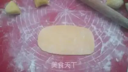 Make Banana buns step 3