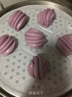 Make Chip rolls step 12